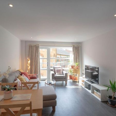 Gorgeous Spacious 2 Bed 2 Bath Apartment Leicester Bagian luar foto