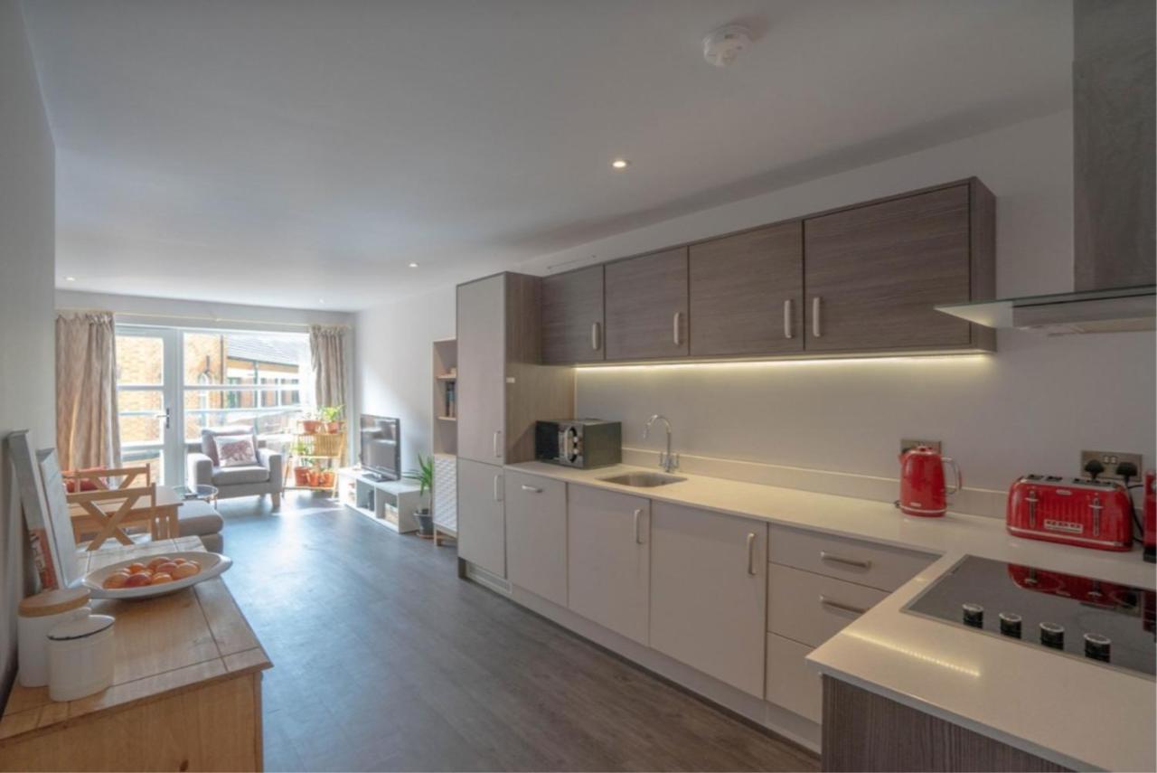 Gorgeous Spacious 2 Bed 2 Bath Apartment Leicester Bagian luar foto