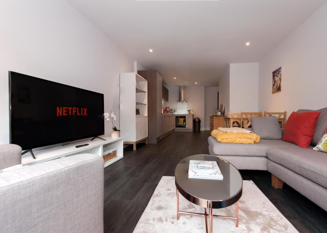 Gorgeous Spacious 2 Bed 2 Bath Apartment Leicester Bagian luar foto